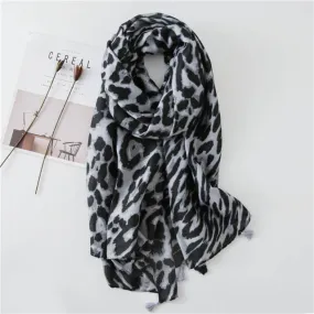Foulard pour femme 180 noir - Ingeborg léopard
